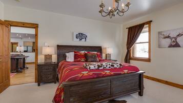 4 Schlafzimmer, Bügeleisen/Bügelbrett, Reisekinderbett, kostenloses WLAN