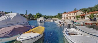 Bella casa con 2 camere da letto a.