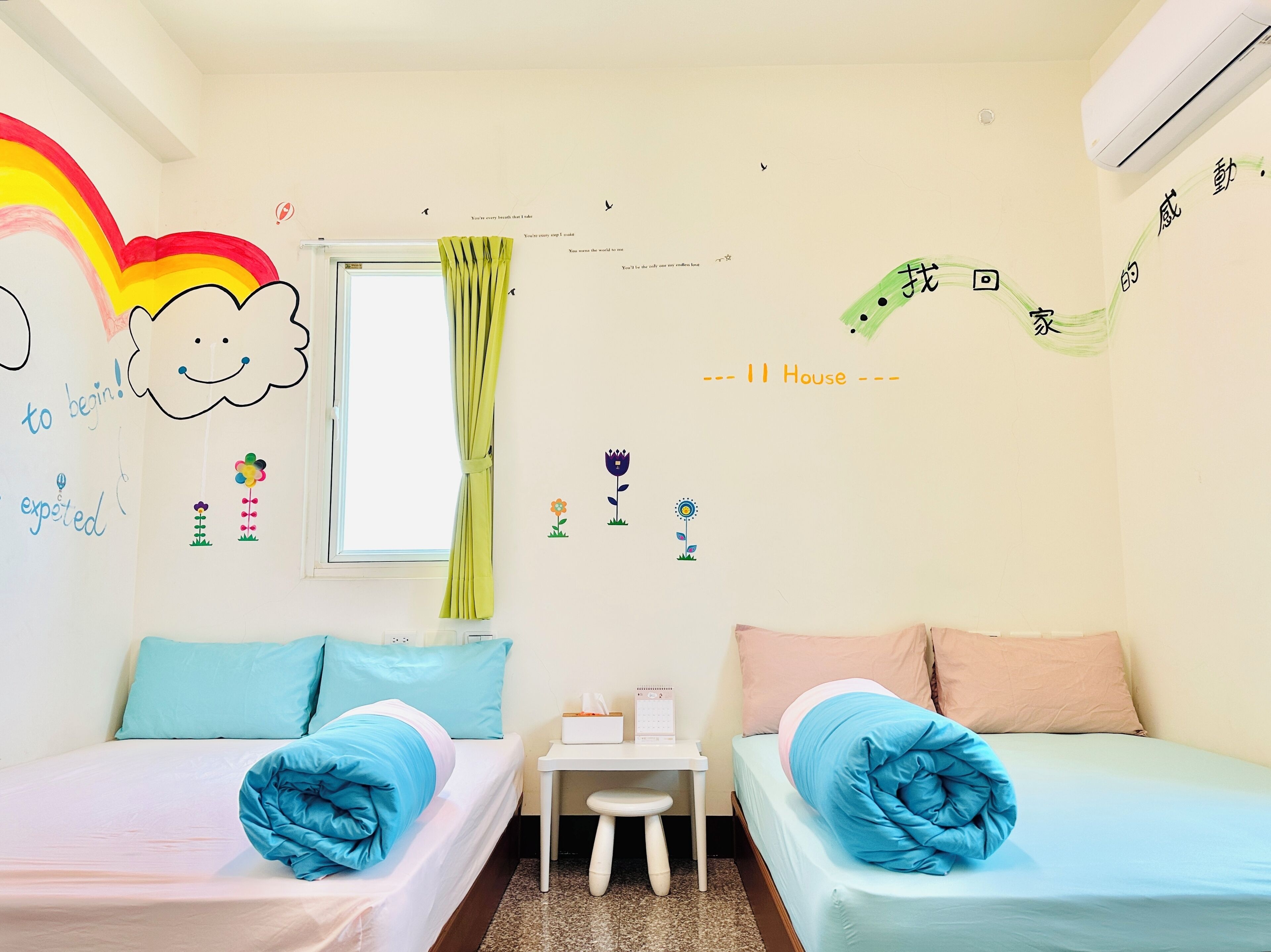 Comfort Twin Room | Soundproofing, free WiFi, bed sheets