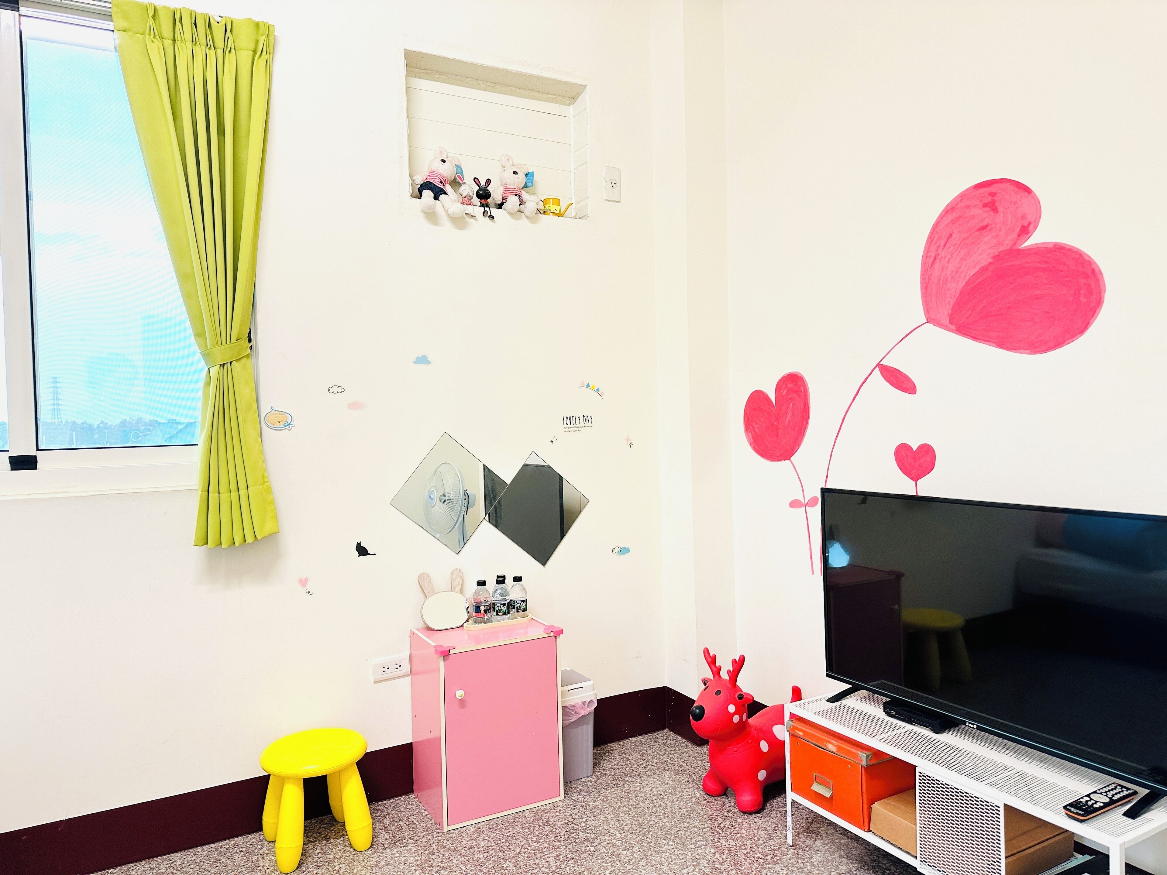 舒適雙床房 | 隔音、免費無線上網、床單