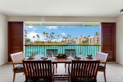 2 Bedroom Luxury Condo at the Terrace. Walk to beach & Hotel; openings Sept-Oct