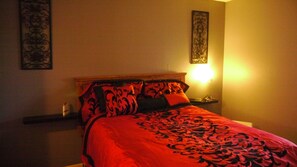 2 多间卧室、熨斗/熨衣板、WiFi、床单