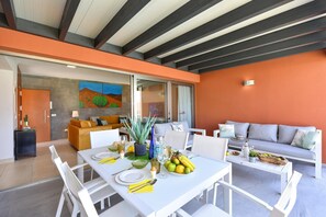 Dining - Par 4 Rental 10 Salobre by VillaGranCanaria (Maspalomas)