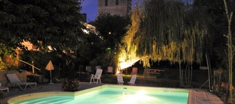 CASA CON ENCANTO PERIGORD 300m2, 10 pers PISCINA PRIVADA, 4 ***, SERVICIOS