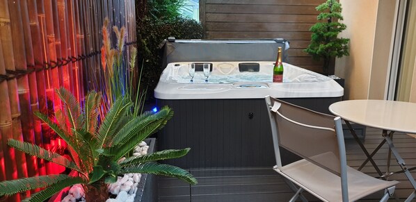 Terrace/patio - Your house loan of the sea. Beautiful decoration. (Baden)