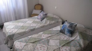 2 bedrooms, WiFi, bed sheets