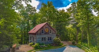 Rustic Cabin Rakennettu Reclaimed Barn Wood, Näkymä isoisä, Suunnittelijat, pelipöydät