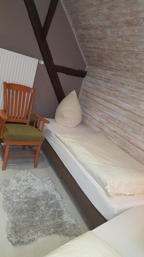 2 camere, insonorizzazione, ferro/asse da stiro, culla da viaggio