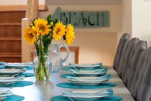Dining - 5BR PET FRIENDLY - SALT WATER HOT TUB!! Oceanside in Beach Haven!!! (Beach Haven)
