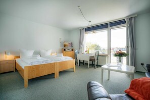 Unclassified image, 3 of 19, button