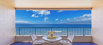 1 Bedroom Oceanfront #604