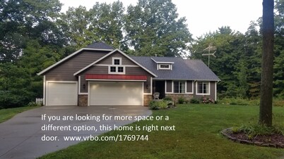 Grill, Hot Tub, Fire Pit, Game Room, Pond, Theater ~ Just 4 Mi. From Saugatuck! 