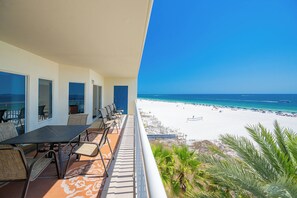 Outdoor dining - WEEKLY STAYS! Admiral's Quarters ~3BR 3BA!~ Beach Front! (Orange Beach)