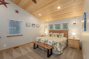 2 soverom, strykejern/-brett, wi-fi (inkludert) og sengetøy