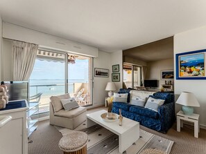 TV - Arcachon - Beach access, T2 with balcony and parking (Arcachon)