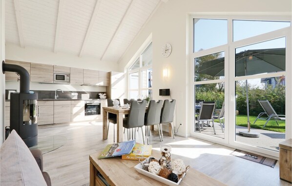 Kühlschrank, Herdplatte, Geschirrspüler