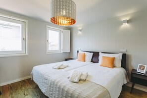 1 bedroom, in-room safe, iron/ironing board, free WiFi
