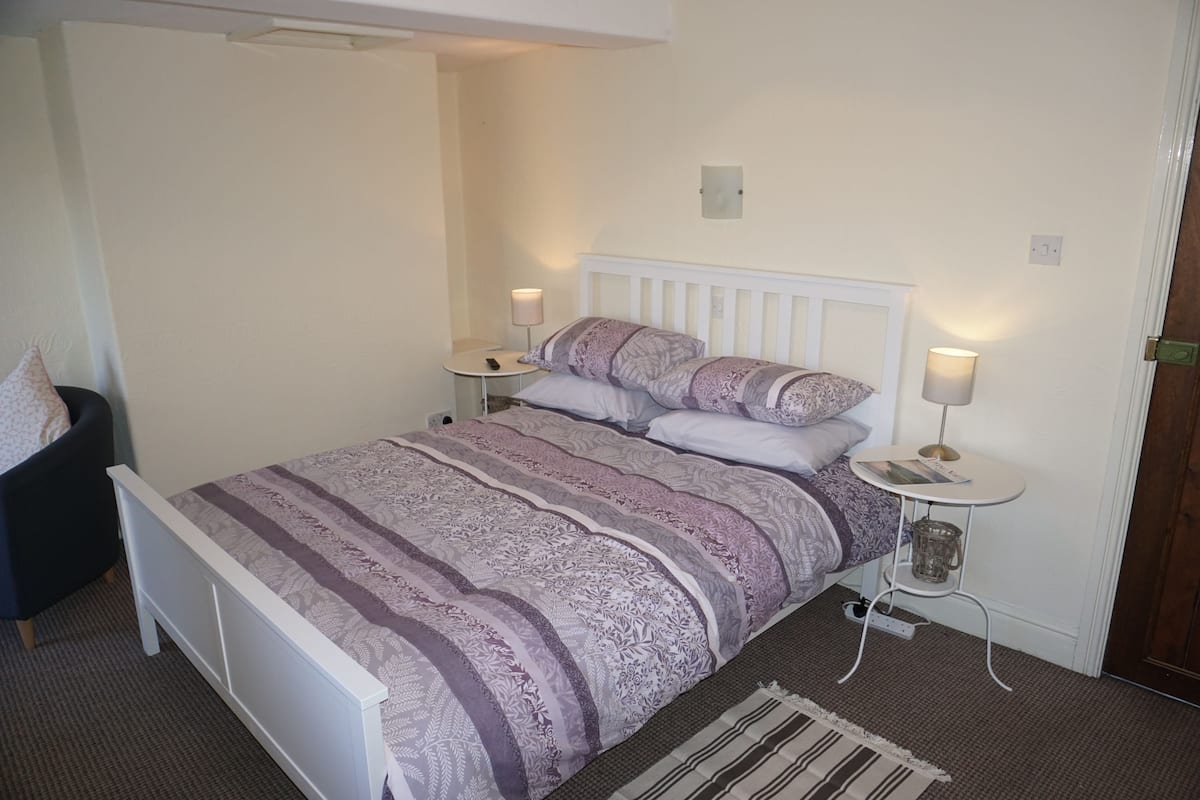 Iron/ironing board (on request)