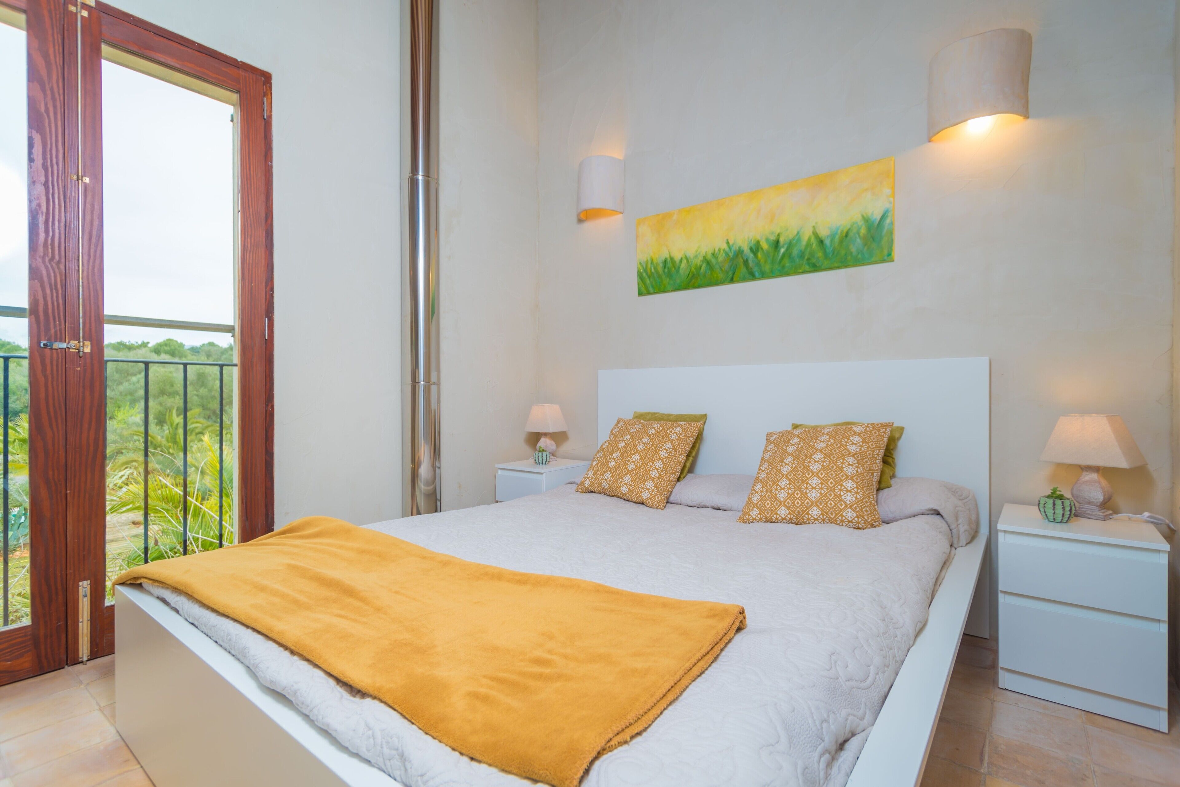 1 dormitorio, tabla de planchar con plancha, wifi gratis y ropa de cama
