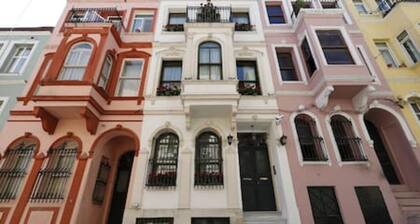 101 · Brand NEW Old city center with Terrace