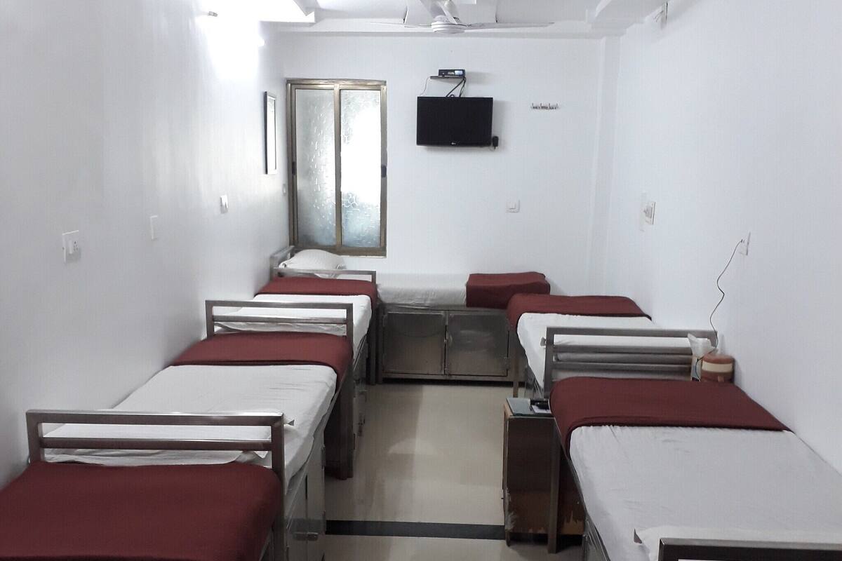 Mixed Dormitory AC