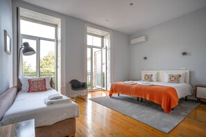 1 habitación y caja de seguridad en la habitación 