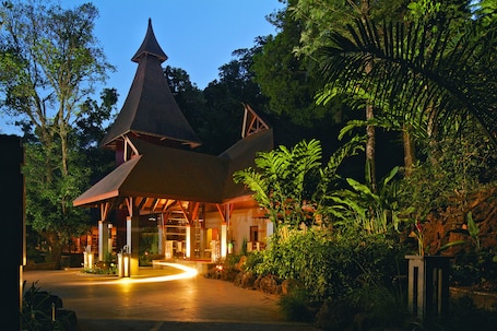 Interior entrance. The Tamara Coorg
