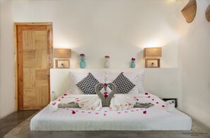 Deluxe Double Room, Private Pool | 1 bedroom, premium bedding, minibar, in-room safe - The Bambu Huts (Gili Air)