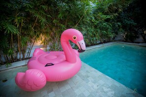 Pool - The Bambu Huts (Gili Air)