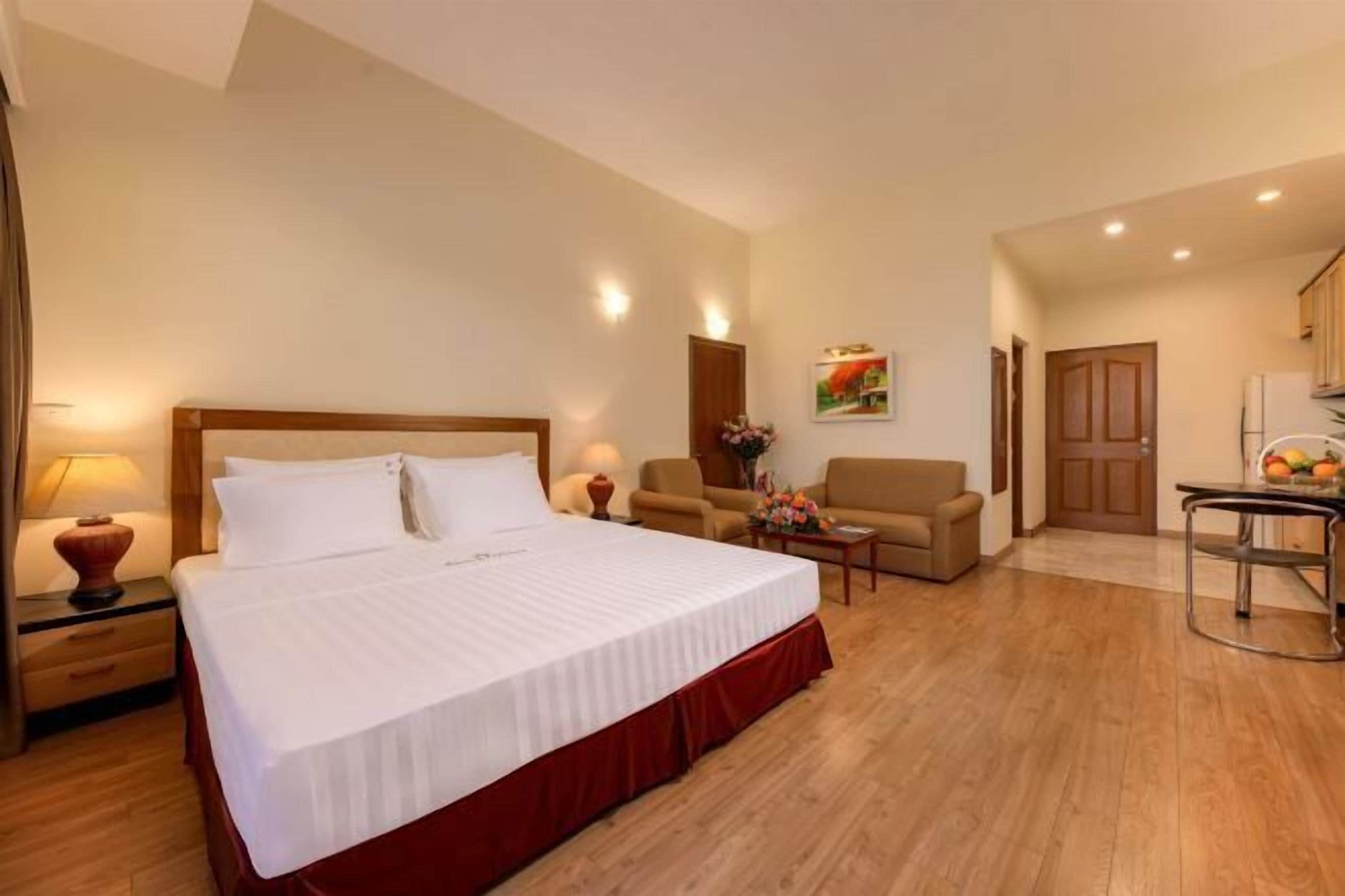 Coffres-forts dans les chambres, bureau, rideaux occultants