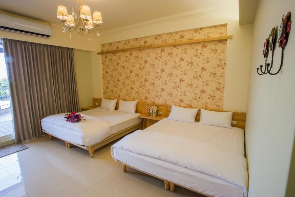 Habitación cuádruple estándar | Cortinas opacas, wifi gratis, ropa de cama