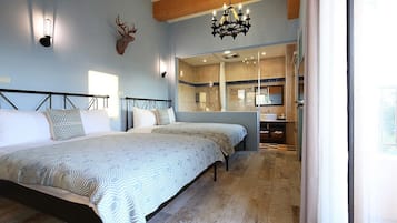 Elite Quadruple Room | Premium bedding, individually decorated, individually furnished, desk