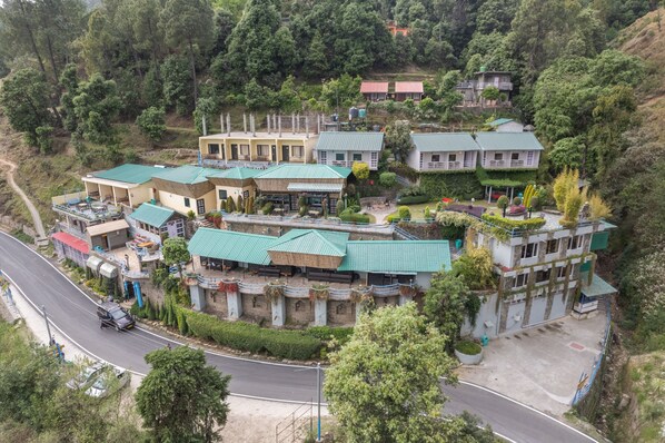 Front of property - Heritage Resort (Garur)