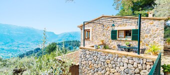 S'OLIVARET (FORNALUTX) - Chalet for 4 people in Fornalutx. Free WiFi