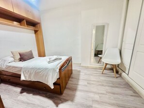 1 bedroom, iron/ironing board, free WiFi, bed sheets