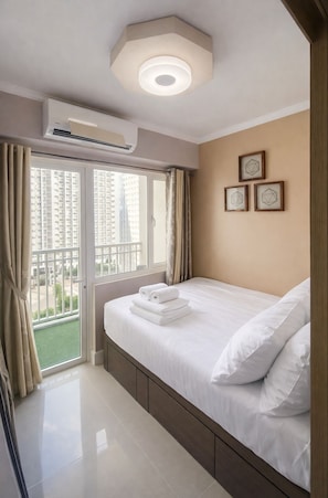 1 bedroom, iron/ironing board, free WiFi, bed sheets