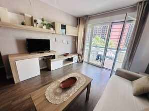 TV - A564 - Nice apartment in front of the beach with parking (Cala de Finestrat)