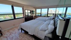 4 bedrooms, iron/ironing board, free WiFi, bed sheets