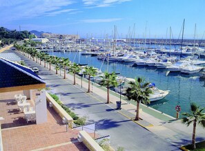Marina