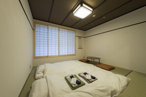 In-room safe, desk, blackout curtains, free WiFi