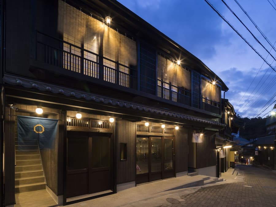 Front of property – evening/night