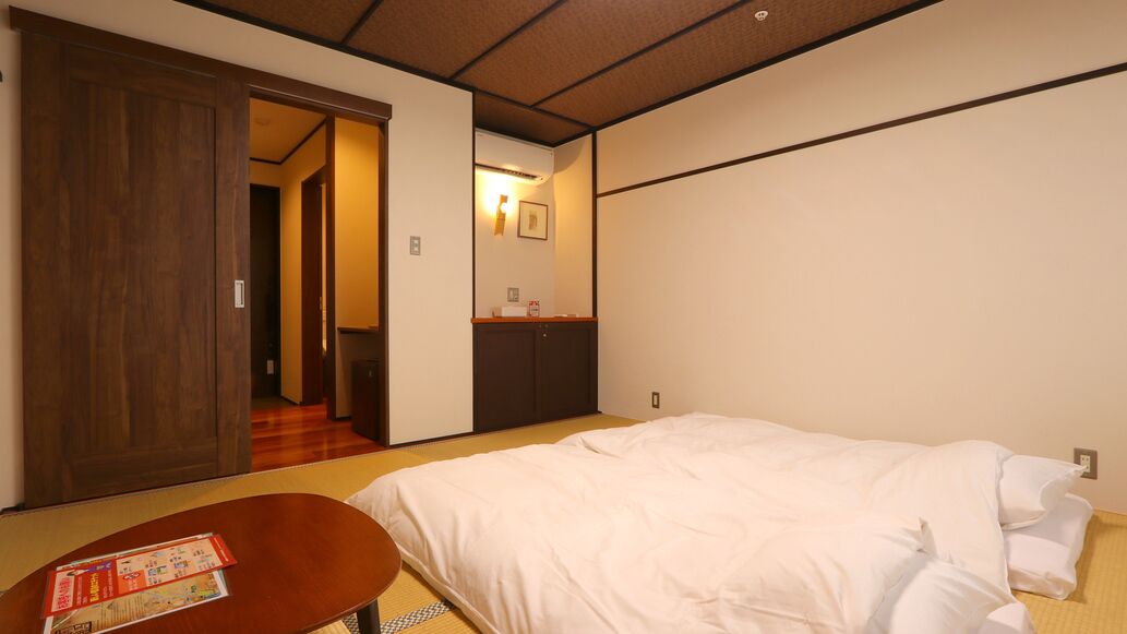 In-room safe, desk, blackout drapes, free WiFi