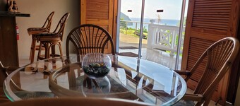 Couple's Retreat - Unique and Breathtaking Views of Marigot Bay - Casa Vista 1BR