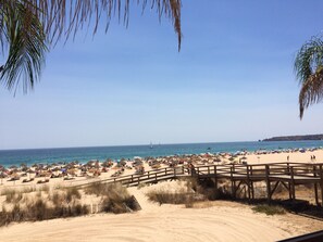 Platja a a prop