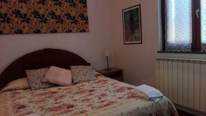 Apartment, 1 Queen Bed with Sofa bed, Terrace | Free cribs/infant beds