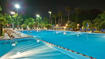 Piscina all'aperto