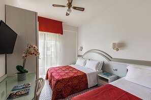 Premium bedding, minibar, in-room safe, desk - Hotel Caravelle (Cesenatico)