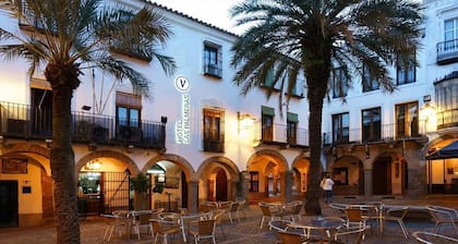 Hotel Las Palmeras by Vivere Stays