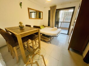 1 Schlafzimmer, Bügeleisen/Bügelbrett, kostenloses WLAN, Bettwäsche