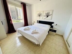 2 bedrooms, iron/ironing board, free WiFi, bed sheets - A12 - Wonderful urbanization in Cala de Finestrat (Cala de Finestrat)